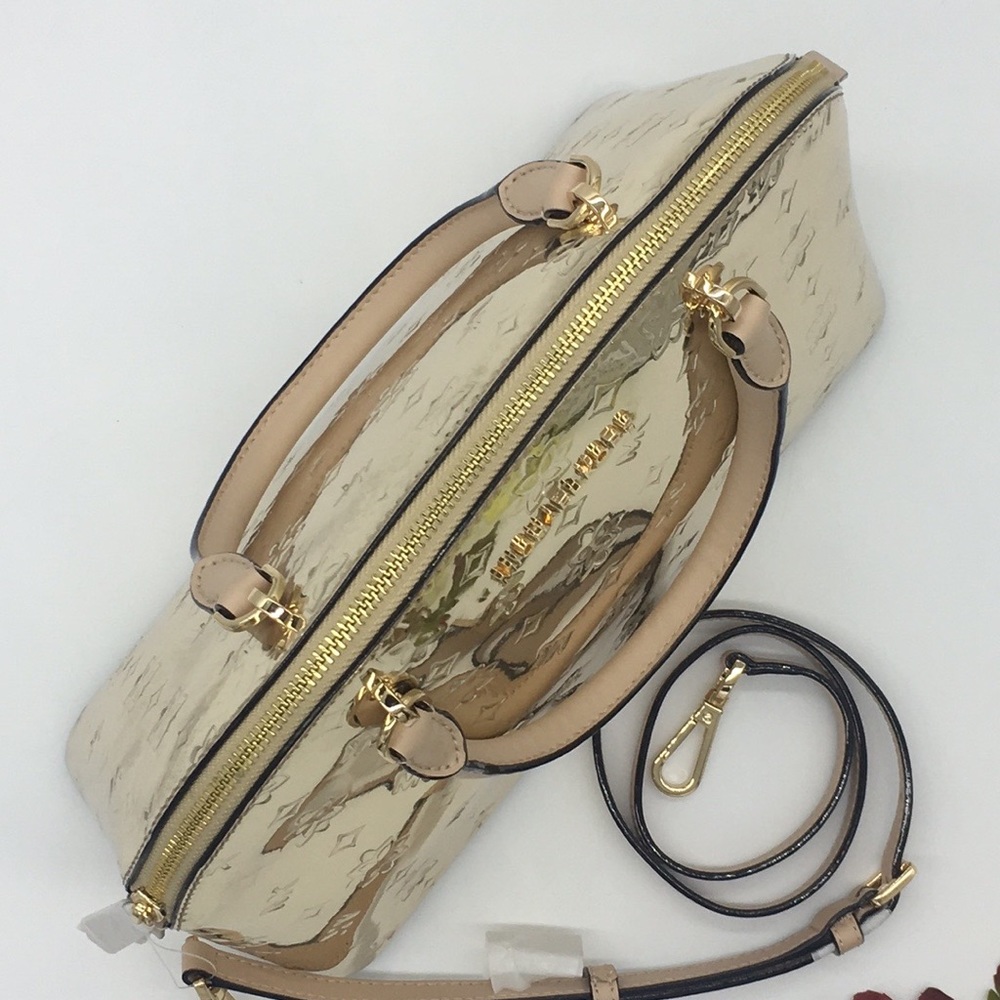 MICHAEL KORS EMMY LARGE DOME SATCHEL PALE GOLD - Picture 13 of 16